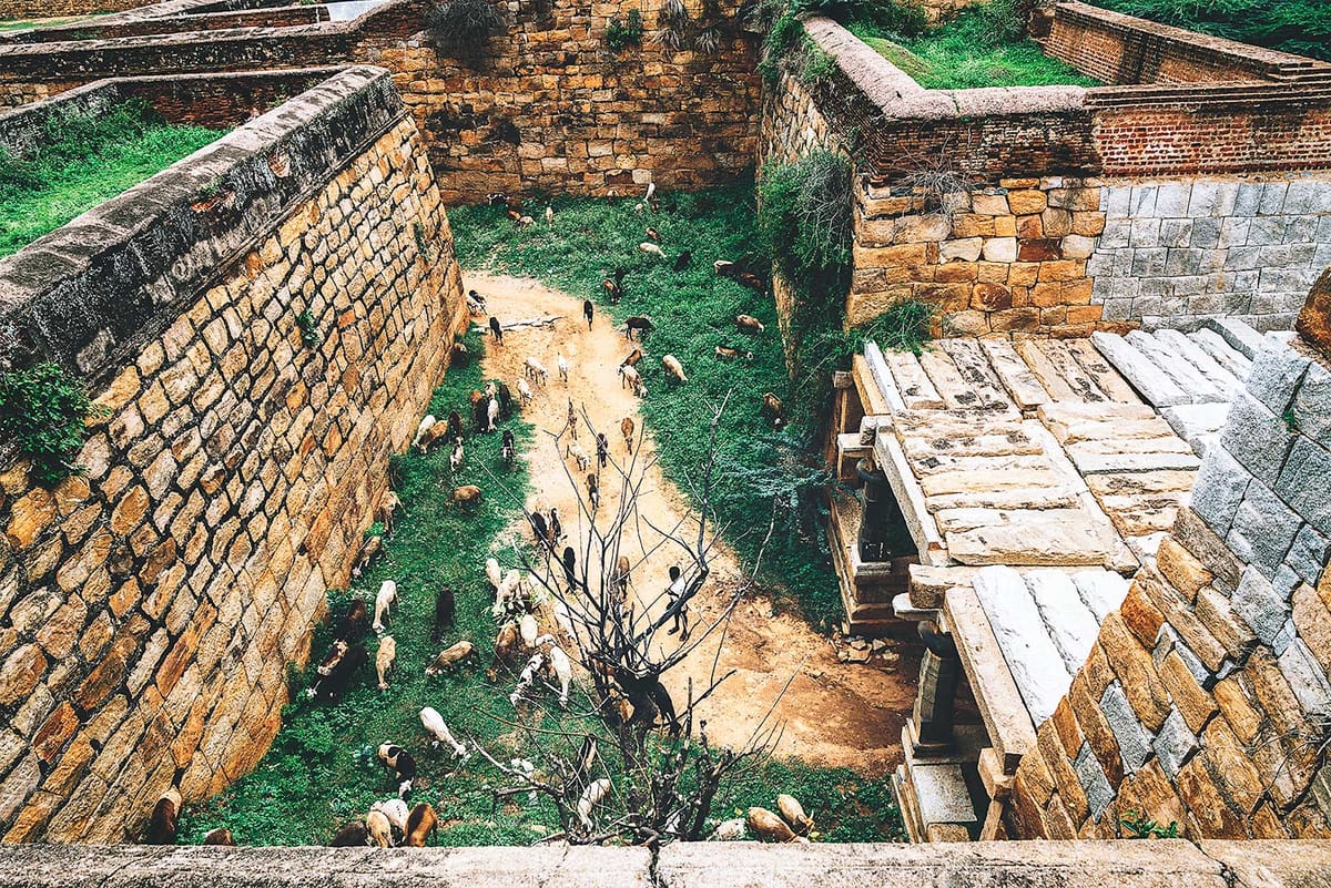 Muddling Around at the Sira Fort